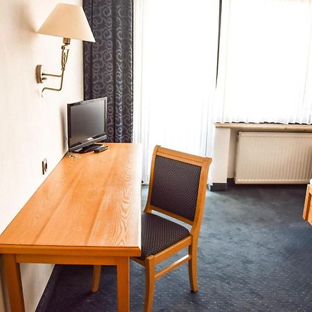 Hotel Bergwiesen - Zimmer Mit Balkon Oder Terasse Lohr Exteriér fotografie