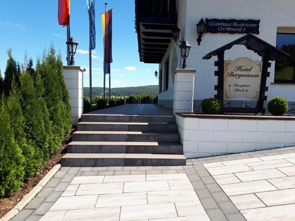 Hotel Bergwiesen - Zimmer Mit Balkon Oder Terasse Lohr Exteriér fotografie