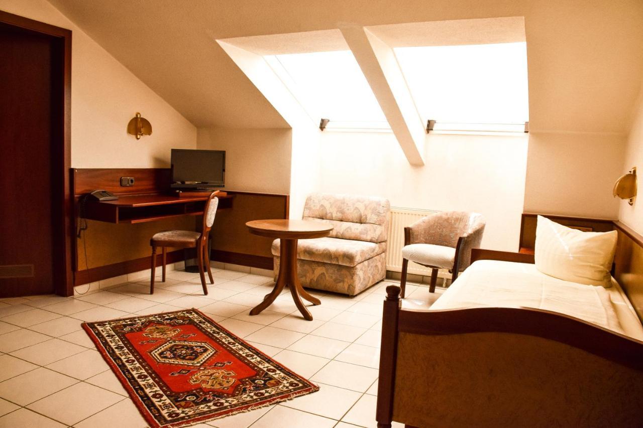 Hotel Bergwiesen - Zimmer Mit Balkon Oder Terasse Lohr Exteriér fotografie