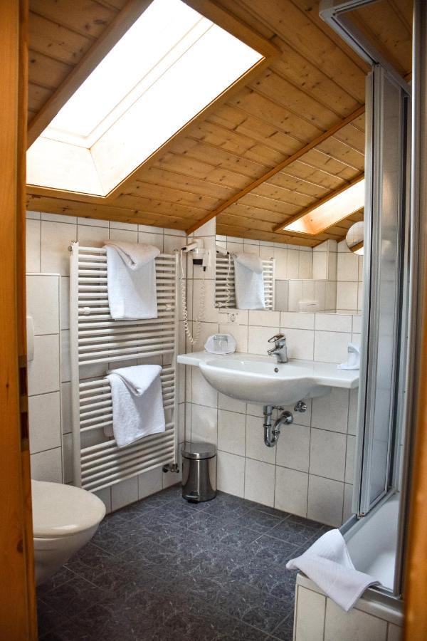 Hotel Bergwiesen - Zimmer Mit Balkon Oder Terasse Lohr Exteriér fotografie