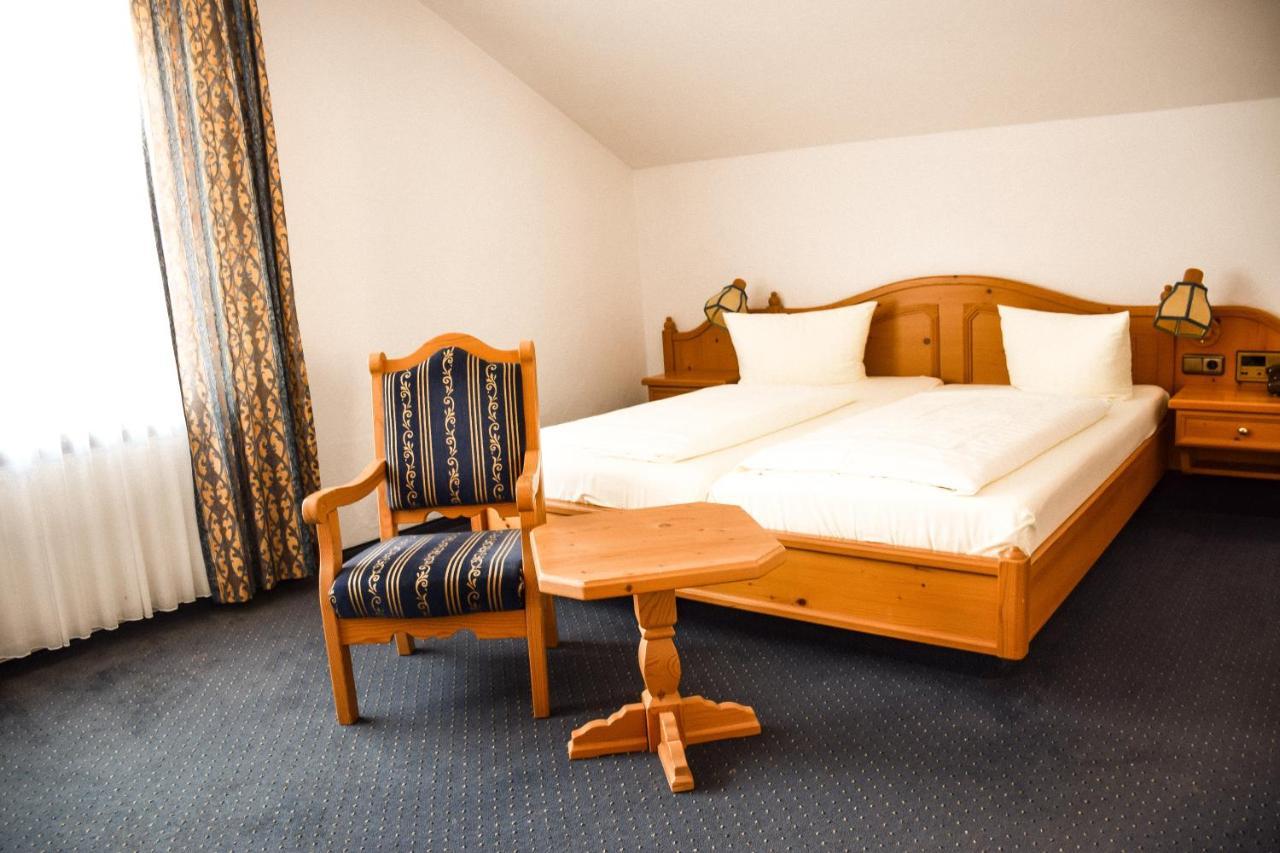 Hotel Bergwiesen - Zimmer Mit Balkon Oder Terasse Lohr Exteriér fotografie